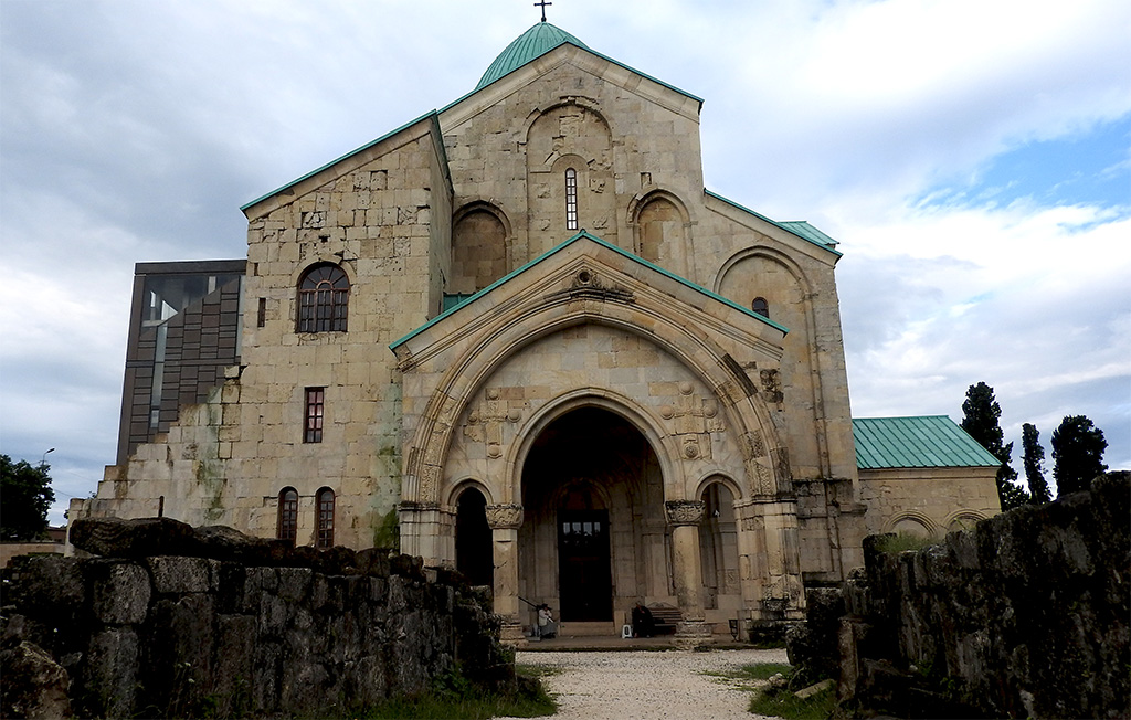 A Bagrati Katedrális felújított épülete.