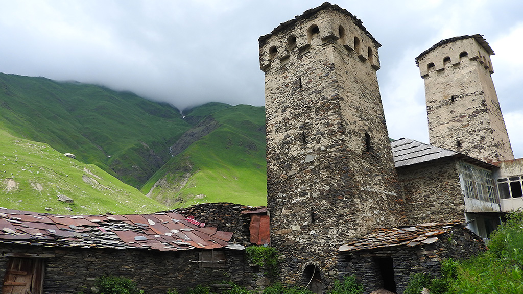 Svan tornyok Ushguli falujában.