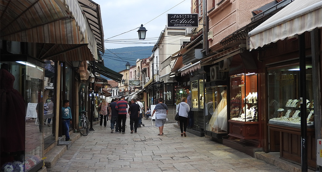 Hangulatos sétát lehet tenni a török-negyedben.